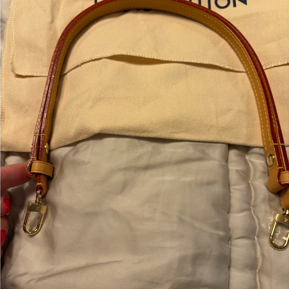 Louis Vuitton Brown Leather Shoulder Strap